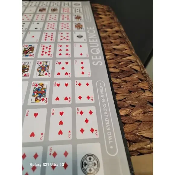 Sequence An Exciting Game of Strategy - Board Game - Picture 11 of 11